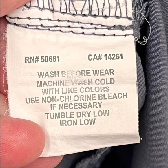 3 sets of BARCO ONE scrubs - Picture 12 of 15